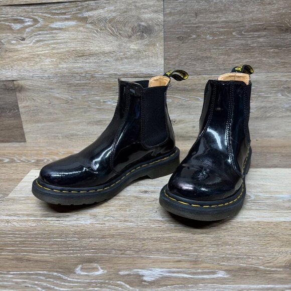 Dr. Martens 2976 Black Patent Leather Chelsea Boots Women's Size 7